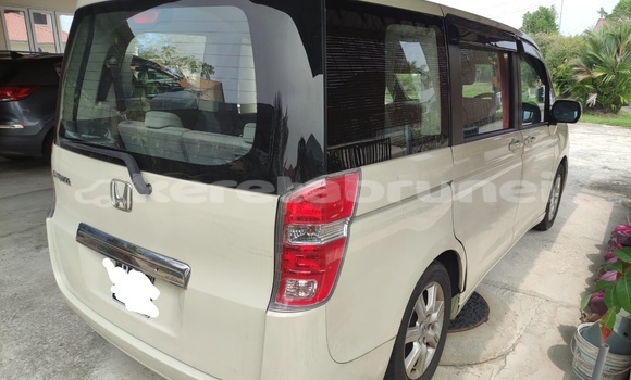 Buy Import Honda Stepwgn Other Car in Bandar Seri Begawan in Brunei-Muara Buy Import Honda Stepwgn Other Car in Bandar Seri Begawan in Brunei-Muara