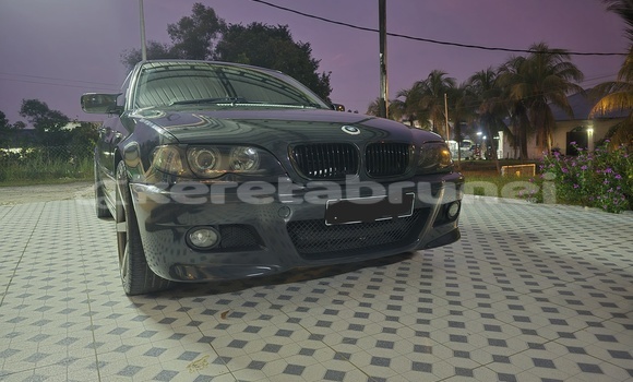 Buy Used BMW 3–Series Black Car in Bandar Seri Begawan in Brunei-Muara