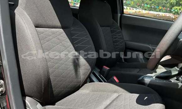 Buy Used Toyota Hiluxe VIGO Other Car in Bandar Seri Begawan in Brunei-Muara Buy Used Toyota Hiluxe VIGO Other Car in Bandar Seri Begawan in Brunei-Muara