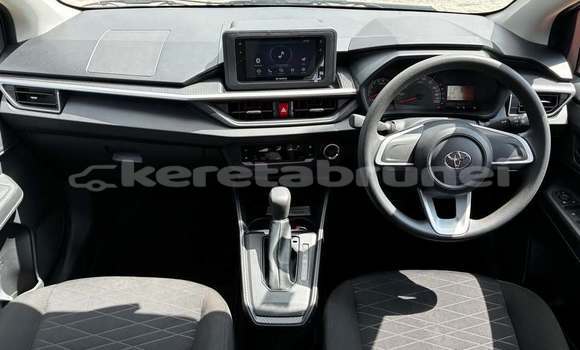 Buy Used Toyota Hiluxe VIGO Other Car in Bandar Seri Begawan in Brunei-Muara Buy Used Toyota Hiluxe VIGO Other Car in Bandar Seri Begawan in Brunei-Muara