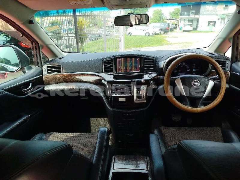 Big with watermark nissan elgrand brunei muara bandar seri begawan 8122