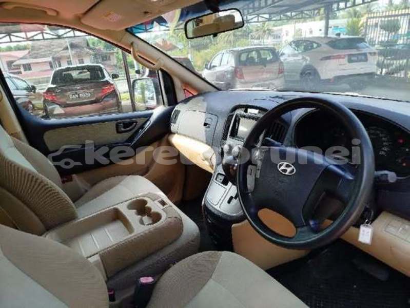 Big with watermark hyundai h1 brunei muara bandar seri begawan 8130