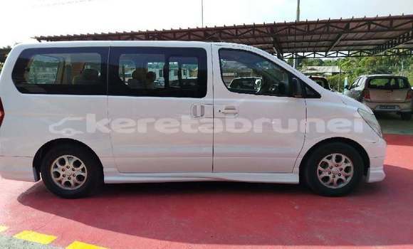 Buy Used Hyundai H1 Other Car in Bandar Seri Begawan in Brunei-Muara Buy Used Hyundai H1 Other Car in Bandar Seri Begawan in Brunei-Muara