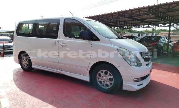 Buy Used Hyundai H1 Other Car in Bandar Seri Begawan in Brunei-Muara Buy Used Hyundai H1 Other Car in Bandar Seri Begawan in Brunei-Muara