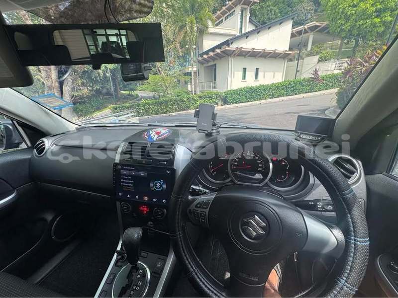 Big with watermark suzuki grand vitara brunei muara bandar seri begawan 8151