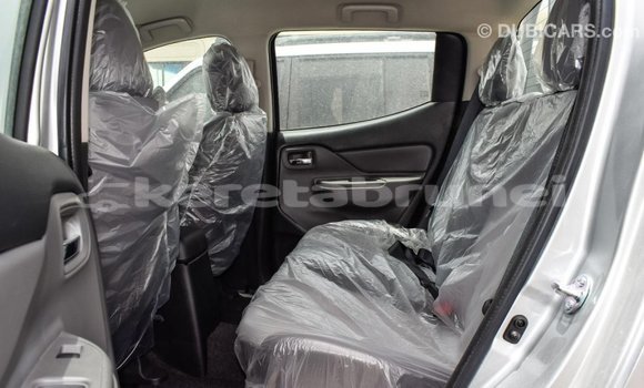 Buy Import Mitsubishi L200 Other Car in Import - Dubai in Belait Buy Import Mitsubishi L200 Other Car in Import - Dubai in Belait