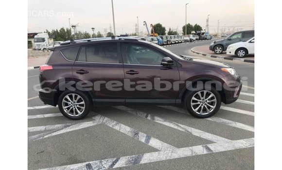 Buy Import Toyota HiAce Other Truck in Import - Dubai in Belait Buy Import Toyota HiAce Other Truck in Import - Dubai in Belait