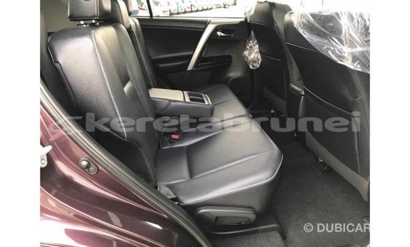 Buy Import Toyota HiAce Other Truck in Import - Dubai in Belait Buy Import Toyota HiAce Other Truck in Import - Dubai in Belait