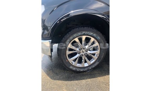 Buy Import Ford Club Wagon Other Car in Import - Dubai in Belait Buy Import Ford Club Wagon Other Car in Import - Dubai in Belait