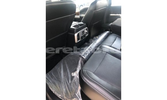 Buy Import Ford Club Wagon Other Car in Import - Dubai in Belait Buy Import Ford Club Wagon Other Car in Import - Dubai in Belait