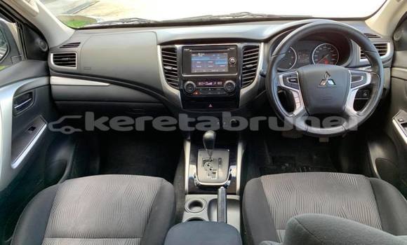 Buy Used Mitsubishi Pajero Silver Car in Bandar Seri Begawan in Brunei-Muara Buy Used Mitsubishi Pajero Silver Car in Bandar Seri Begawan in Brunei-Muara