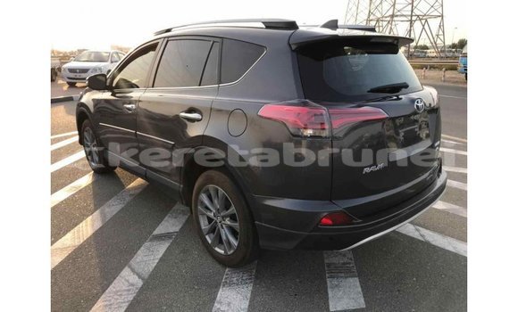 Buy Import Toyota HiAce Black Truck in Import - Dubai in Belait Buy Import Toyota HiAce Black Truck in Import - Dubai in Belait