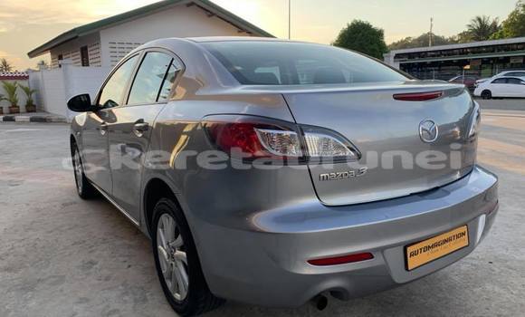 Buy Used Mazda Mazda 3 Silver Car in Bandar Seri Begawan in Brunei-Muara Buy Used Mazda Mazda 3 Silver Car in Bandar Seri Begawan in Brunei-Muara