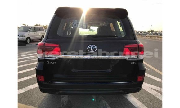 Buy Import Toyota Land Cruiser Black Car in Import - Dubai in Belait Buy Import Toyota Land Cruiser Black Car in Import - Dubai in Belait