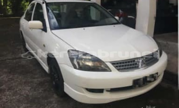 Buy Used Mitsubishi Lancer White Car in Bandar Seri Begawan in Brunei-Muara