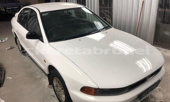 Buy Used Mitsubishi Galant White Car in Bandar Seri Begawan in Brunei-Muara Buy Used Mitsubishi Galant White Car in Bandar Seri Begawan in Brunei-Muara