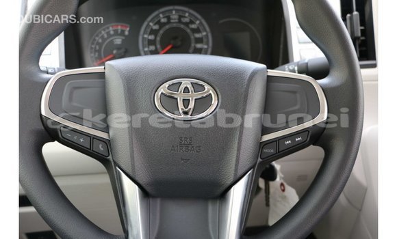 Buy Import Toyota Hiace White Car in Import - Dubai in Belait Buy Import Toyota Hiace White Car in Import - Dubai in Belait