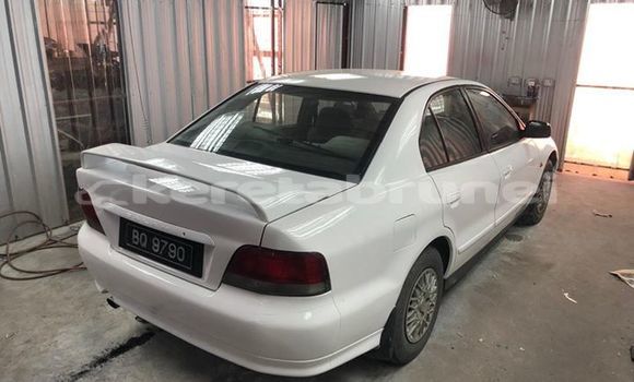 Buy Used Mitsubishi Galant White Car in Bandar Seri Begawan in Brunei-Muara Buy Used Mitsubishi Galant White Car in Bandar Seri Begawan in Brunei-Muara
