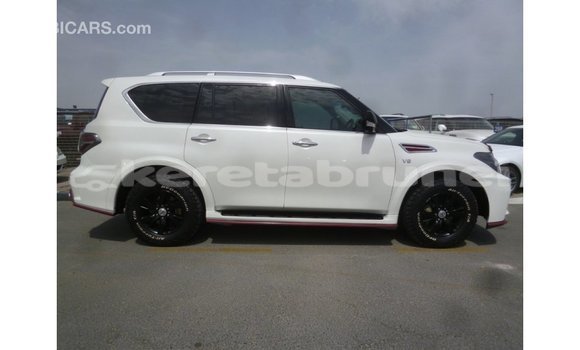 Buy Import Nissan Patrol White Car in Import - Dubai in Belait Buy Import Nissan Patrol White Car in Import - Dubai in Belait