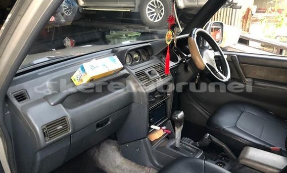 Buy Used Mitsubishi Pajero Other Car in Bandar Seri Begawan in Brunei-Muara Buy Used Mitsubishi Pajero Other Car in Bandar Seri Begawan in Brunei-Muara