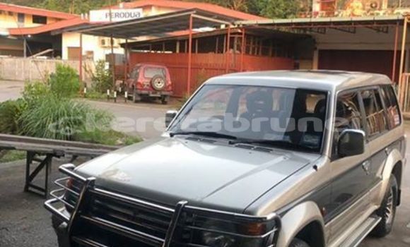 Buy Used Mitsubishi Pajero Other Car in Bandar Seri Begawan in Brunei-Muara Buy Used Mitsubishi Pajero Other Car in Bandar Seri Begawan in Brunei-Muara