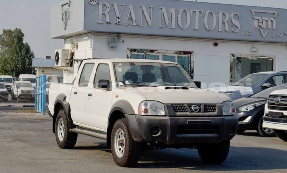 Buy Import Nissan NP 300 White Car in Import - Dubai in Belait Buy Import Nissan NP 300 White Car in Import - Dubai in Belait
