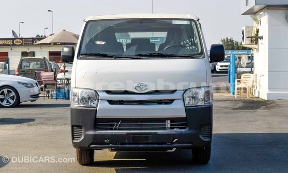 Buy Import Toyota Hiace White Car in Import - Dubai in Belait Buy Import Toyota Hiace White Car in Import - Dubai in Belait