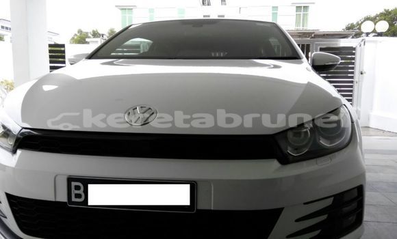Buy Used Volkswagen Scirocco White Car in Bandar Seri Begawan in Brunei-Muara