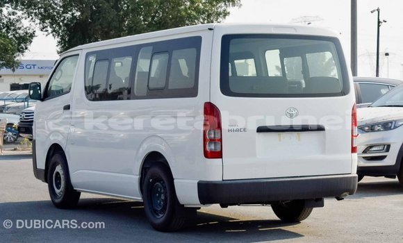 Buy Import Toyota Hiace White Car in Import - Dubai in Belait Buy Import Toyota Hiace White Car in Import - Dubai in Belait