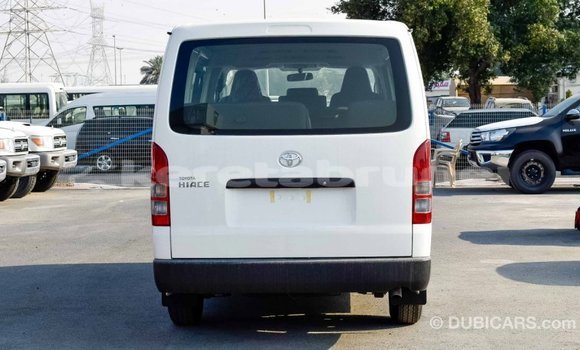 Buy Import Toyota Hiace White Car in Import - Dubai in Belait Buy Import Toyota Hiace White Car in Import - Dubai in Belait