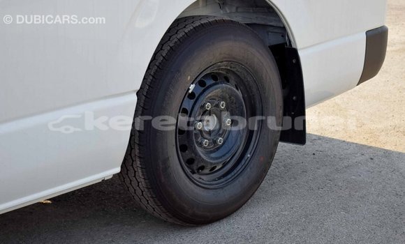Buy Import Toyota Hiace White Car in Import - Dubai in Belait Buy Import Toyota Hiace White Car in Import - Dubai in Belait