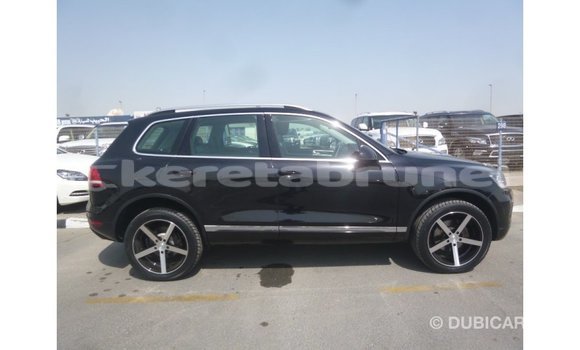 Buy Import Volkswagen Touareg Black Car in Import - Dubai in Belait Buy Import Volkswagen Touareg Black Car in Import - Dubai in Belait