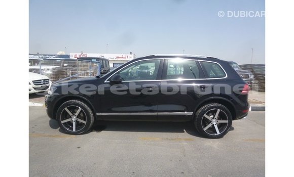 Buy Import Volkswagen Touareg Black Car in Import - Dubai in Belait Buy Import Volkswagen Touareg Black Car in Import - Dubai in Belait