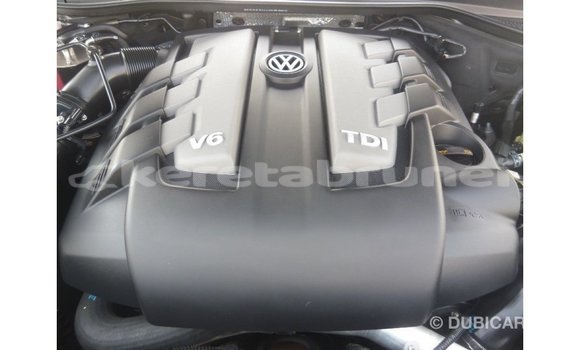 Buy Import Volkswagen Touareg Black Car in Import - Dubai in Belait Buy Import Volkswagen Touareg Black Car in Import - Dubai in Belait