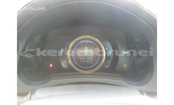 Buy Import Lexus IS White Car in Import - Dubai in Belait Buy Import Lexus IS White Car in Import - Dubai in Belait