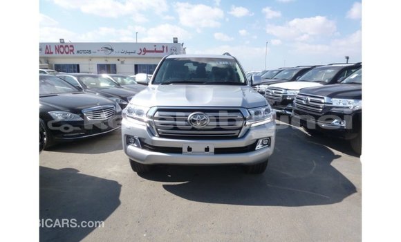 Buy Import Toyota Land Cruiser Other Car in Import - Dubai in Belait Buy Import Toyota Land Cruiser Other Car in Import - Dubai in Belait