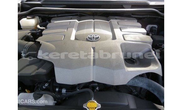 Buy Import Toyota Land Cruiser Black Car in Import - Dubai in Belait Buy Import Toyota Land Cruiser Black Car in Import - Dubai in Belait