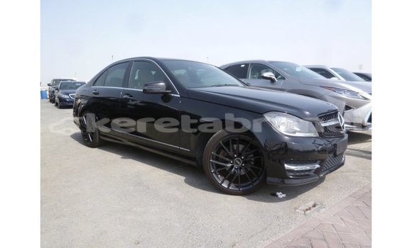Buy Import Mercedes-Benz 190 Black Car in Import - Dubai in Belait