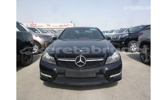 Buy Import Mercedes-Benz 190 Black Car in Import - Dubai in Belait Buy Import Mercedes-Benz 190 Black Car in Import - Dubai in Belait