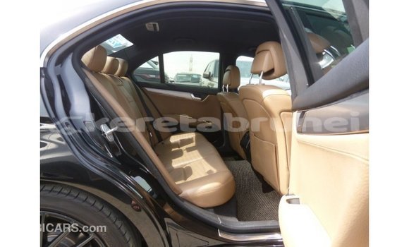 Buy Import Mercedes-Benz 190 Black Car in Import - Dubai in Belait Buy Import Mercedes-Benz 190 Black Car in Import - Dubai in Belait
