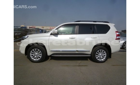 Buy Import Toyota Prado White Car in Import - Dubai in Belait Buy Import Toyota Prado White Car in Import - Dubai in Belait
