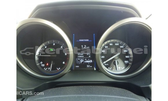 Buy Import Toyota Prado White Car in Import - Dubai in Belait Buy Import Toyota Prado White Car in Import - Dubai in Belait