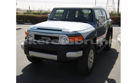 Buy Import Toyota FJ Cruiser Blue Car in Import - Dubai in Belait Buy Import Toyota FJ Cruiser Blue Car in Import - Dubai in Belait