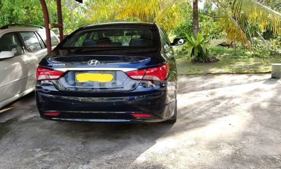 Buy Used Hyundai Sonata Black Car in Bandar Seri Begawan in Brunei-Muara