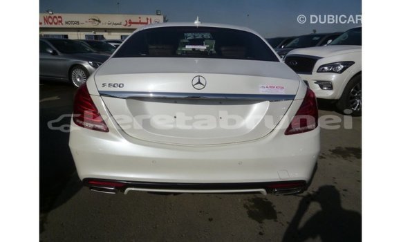 Buy Import Mercedes-Benz 190 White Car in Import - Dubai in Belait Buy Import Mercedes-Benz 190 White Car in Import - Dubai in Belait