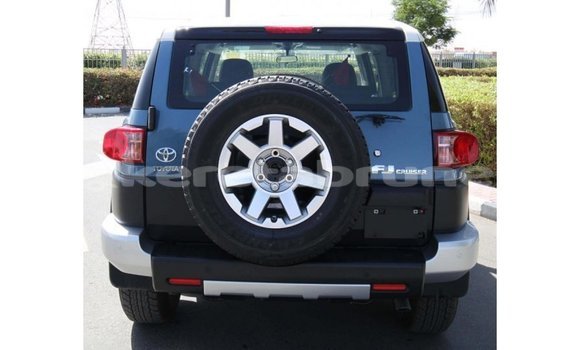 Buy Import Toyota FJ Cruiser Blue Car in Import - Dubai in Belait Buy Import Toyota FJ Cruiser Blue Car in Import - Dubai in Belait