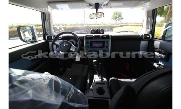 Buy Import Toyota FJ Cruiser Blue Car in Import - Dubai in Belait Buy Import Toyota FJ Cruiser Blue Car in Import - Dubai in Belait