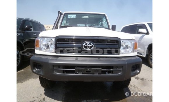 Buy Import Toyota Land Cruiser White Car in Import - Dubai in Belait Buy Import Toyota Land Cruiser White Car in Import - Dubai in Belait