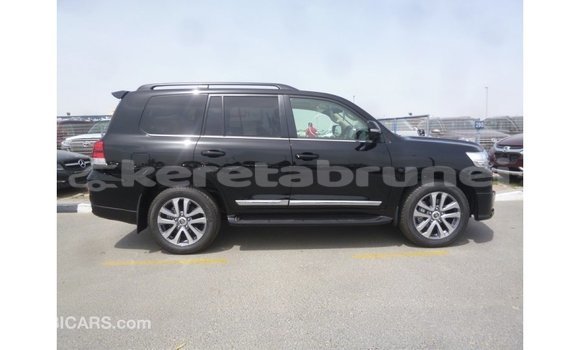 Buy Import Toyota Land Cruiser Black Car in Import - Dubai in Belait Buy Import Toyota Land Cruiser Black Car in Import - Dubai in Belait