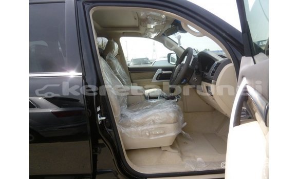Buy Import Toyota Land Cruiser Black Car in Import - Dubai in Belait Buy Import Toyota Land Cruiser Black Car in Import - Dubai in Belait